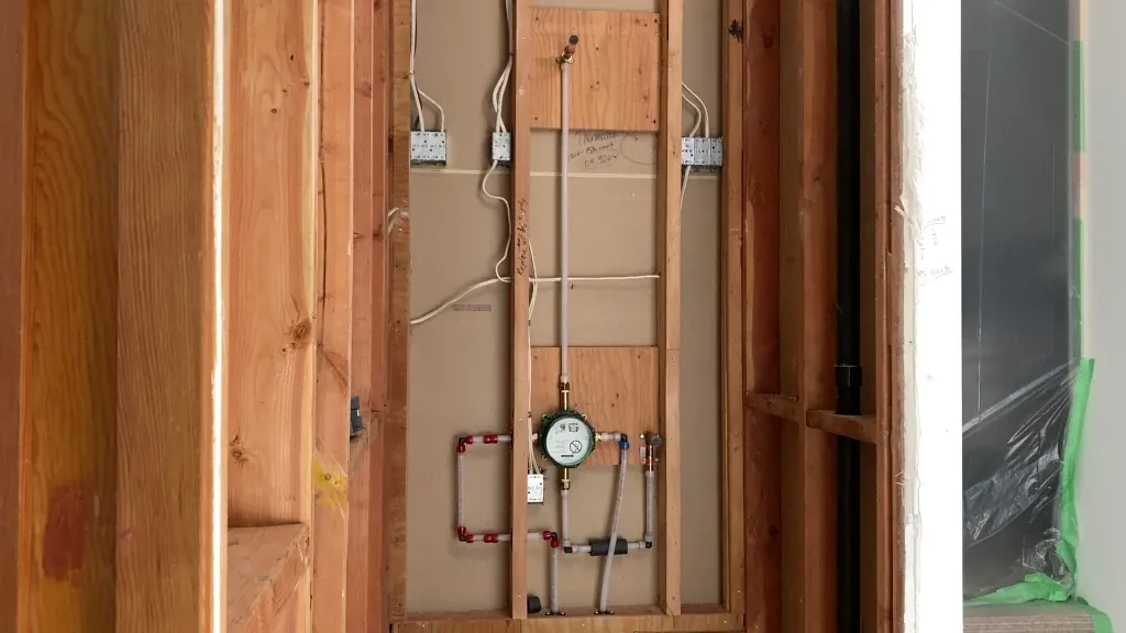 Valve rough-in connected to water lines and couplings